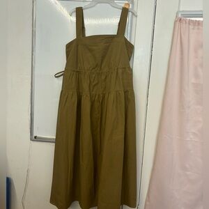 Local Soel Boutique Maude Maxi Dress - Khaki. Perfect Summer and Spring Dress!